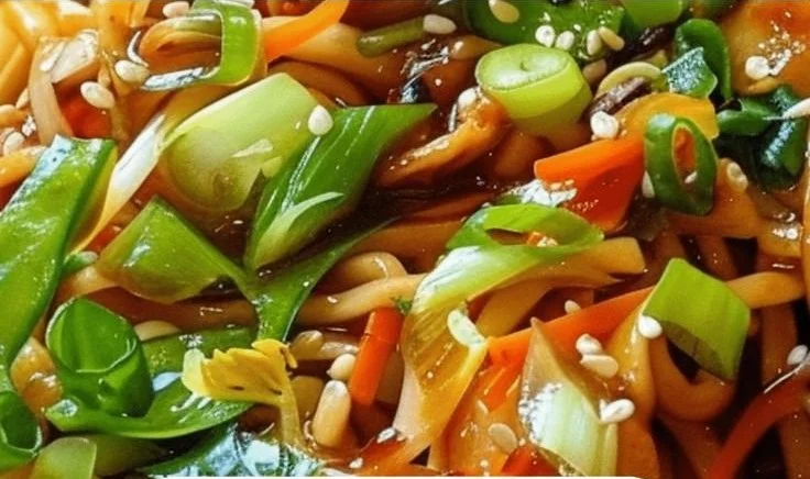 Chicken Chow Mein with The Best Chow Mein Sauce